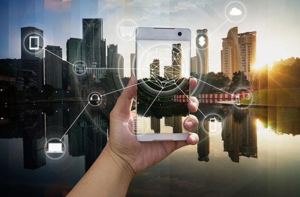 How are new technologies benefiting the real estate industry?