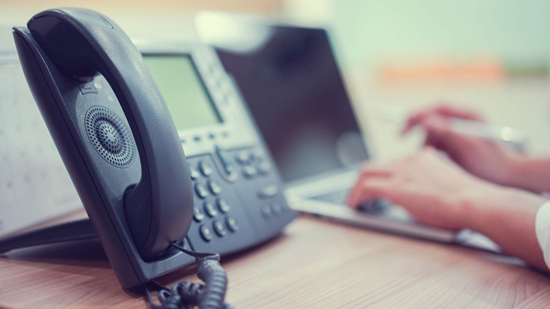 VoIP Headset: Types and Benefits
